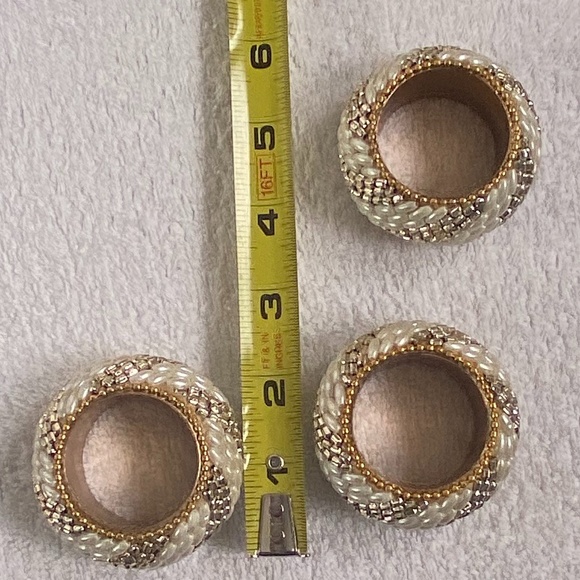 Set of 3 Napkin Rings - Picture 5 of 5